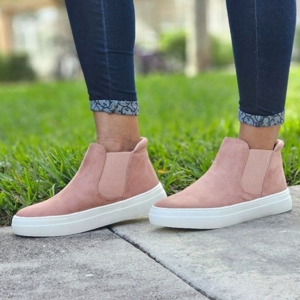 Women's Chelsea Shoes Slip On Canvas High Top Sneakers